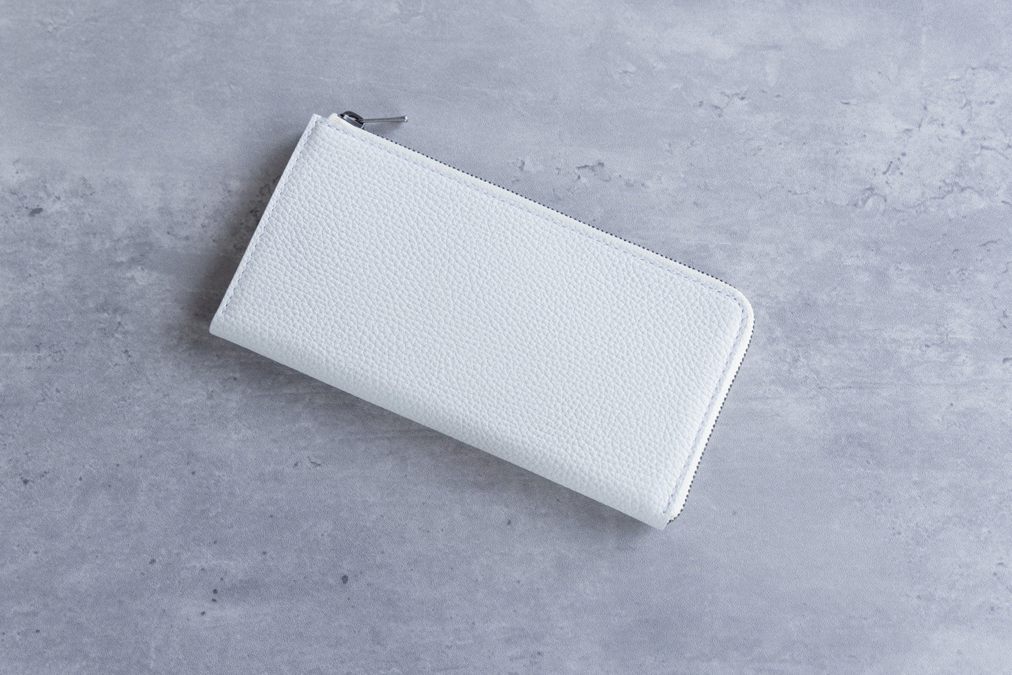 il modo ZIP concept 水濡れ、傷に強い！最小を目指した長財布